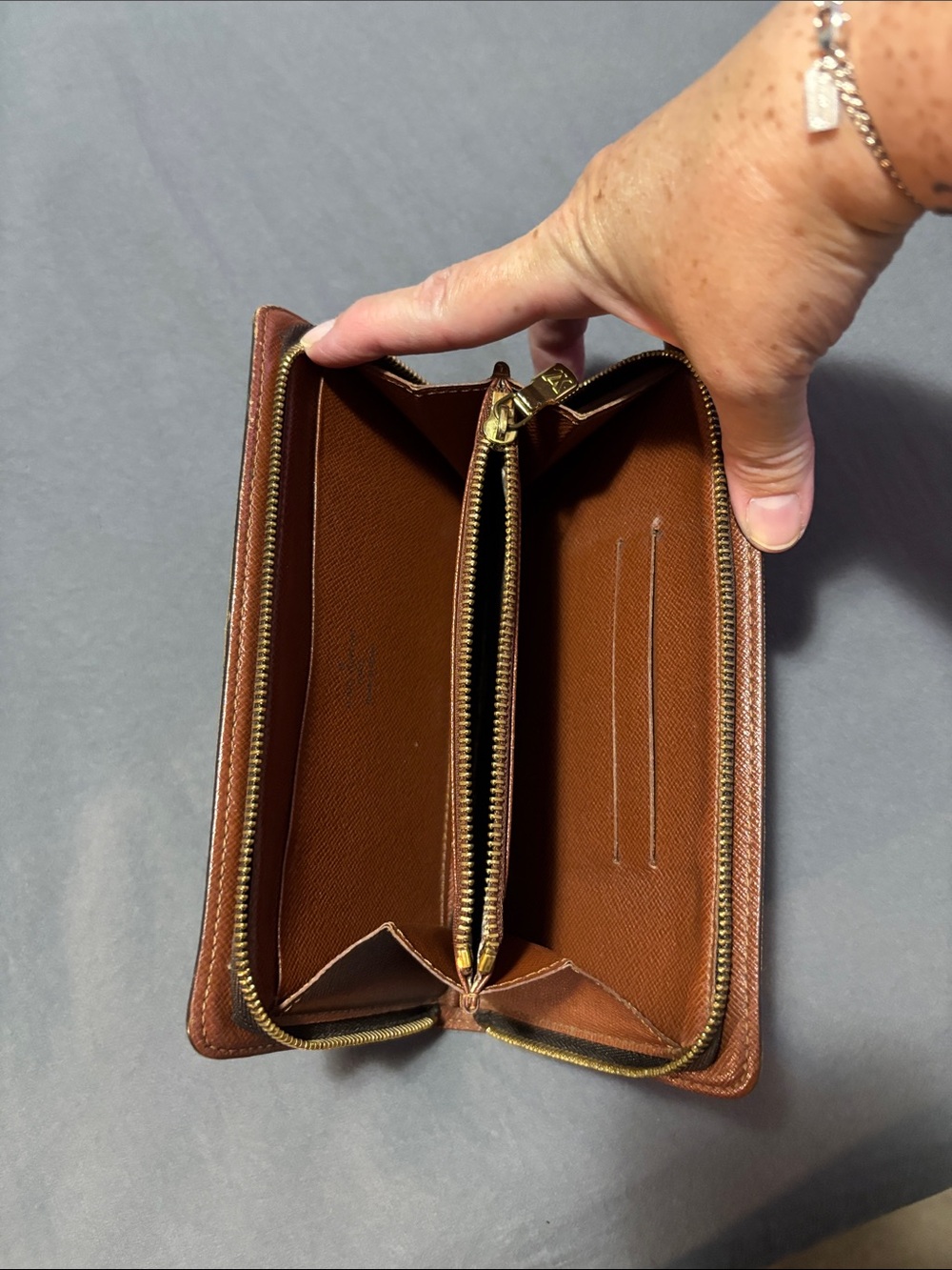 Louis Vuitton Monogram Long Wallet in Brown and Tan - Picture 6 of 12